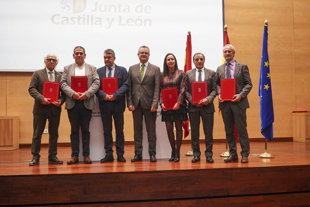 Acto de firma de los convenios Programa LEADER 2023-2027